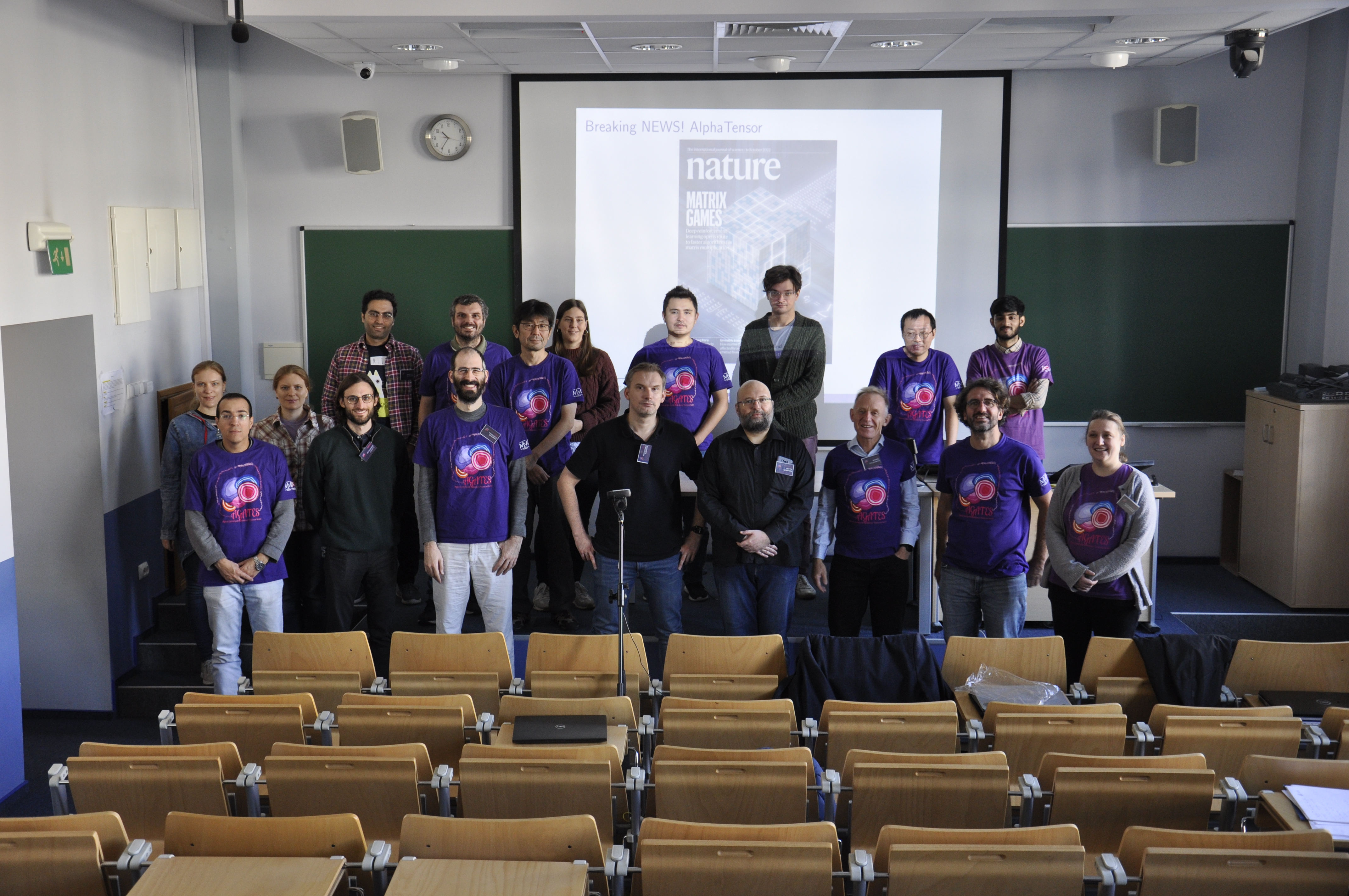 TenPhy_group_photo.JPG